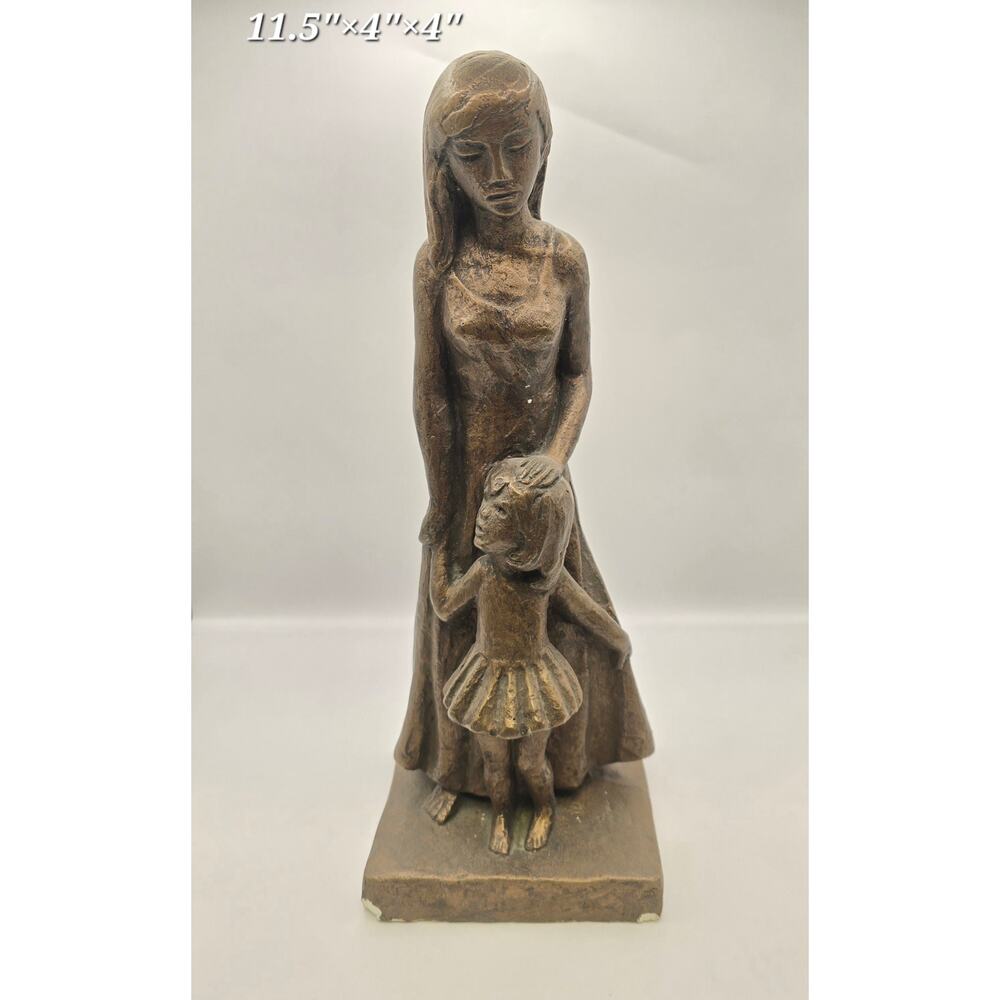 Vintage Leonard Art Works Mother & Daughter Sculpture‎